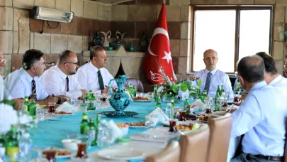 AİÇÜ Rektörü Gülçin, Ahlat’taki Bölge Üniversiteleri Toplantısına Katıldı