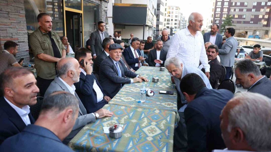 Sekmen ve Uçar saha gezisinde