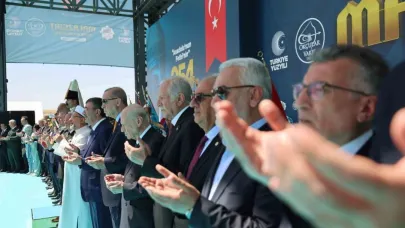 Cumhurbaşkanı Erdoğan: "Yönünü Ankara’ya ve Şam’a dönenler kazanacak"