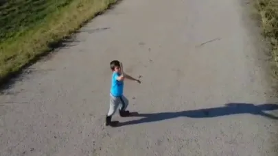 Erzurum'da bir çocuğun drone ile sınavı