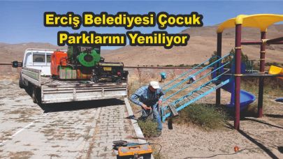Erciş Belediyesi Çocuk Parklarını Yeniliyor