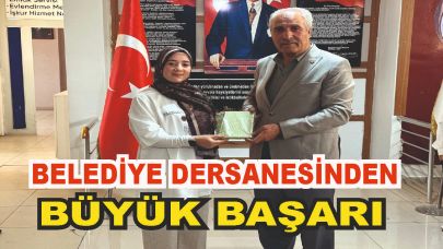 Eleşkirt Belediye Başkanı Ramazan Yaku Başarılı Öğrencilere Ödül Verdi