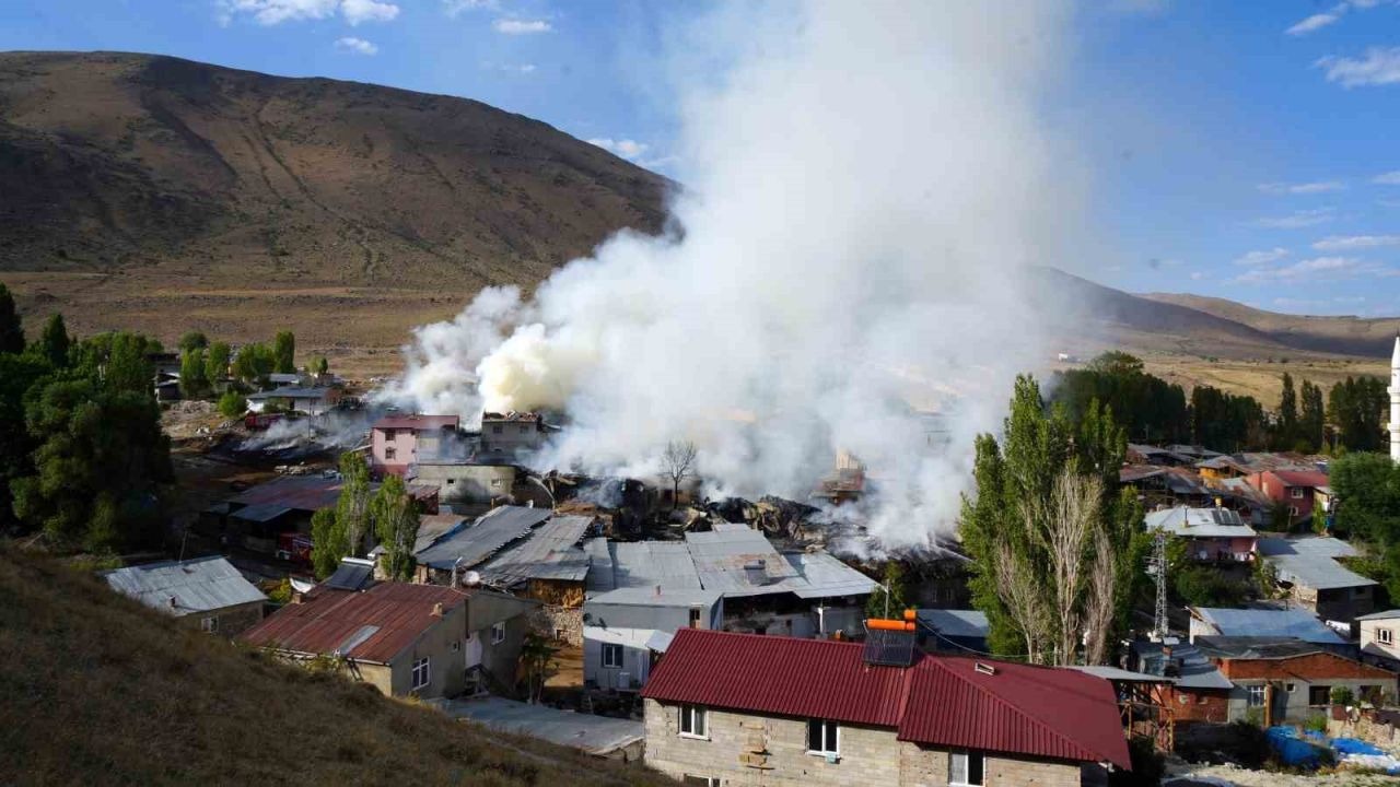 Erzurum’daki yangın kontrol altına alındı