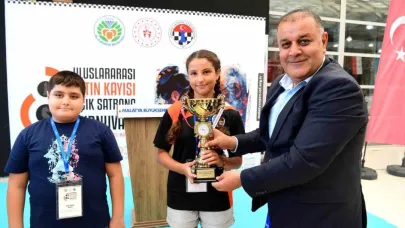 8. Uluslararası Altın Kayısı Satranç Turnuvası ödül töreni gerçekleştirildi
