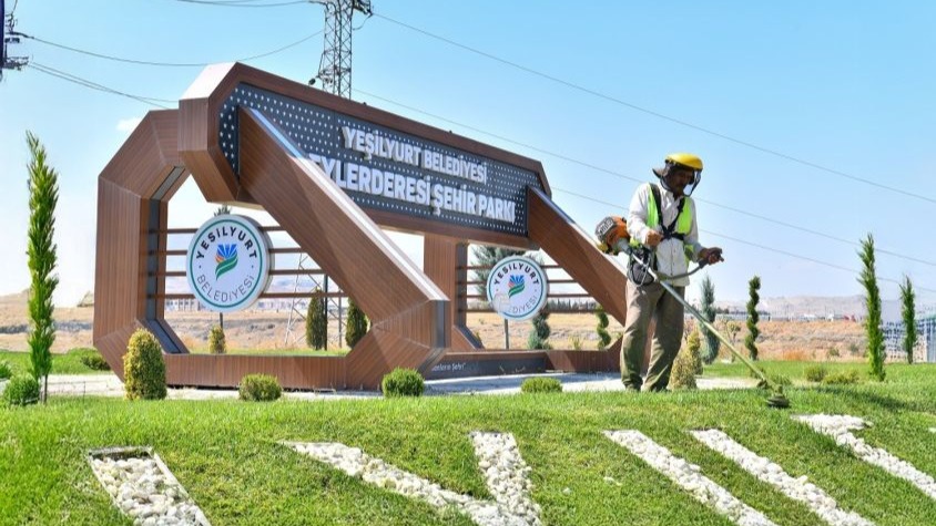 Parklarda yenileme çalışmaları vatandaşlardan tam not aldı