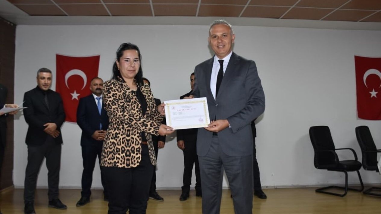 Kaymakam Mustafa Akın, okul müdürleriyle bir araya geldi
