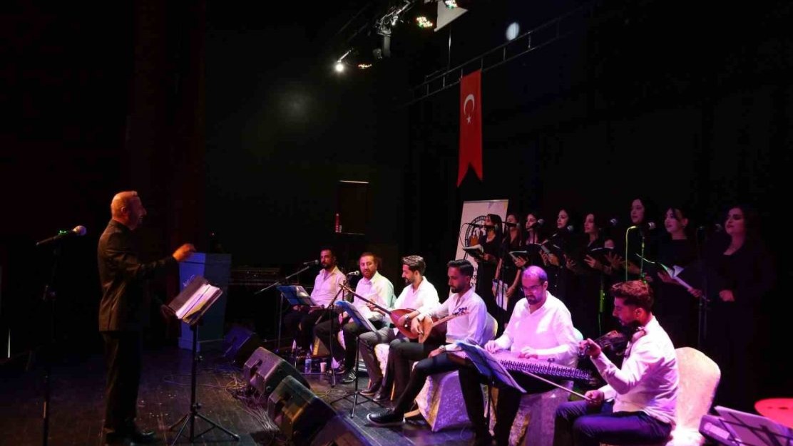 Van'da Türk Halk Müziği ziyafeti