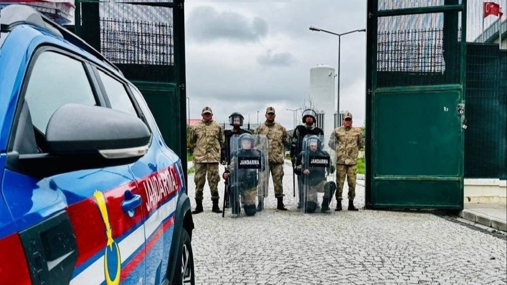 İl Jandarma ekipleri suçlulara göz açtırmıyor