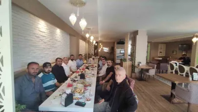 DSYB Başkan adayı Sarıkaya, basınla buluştu