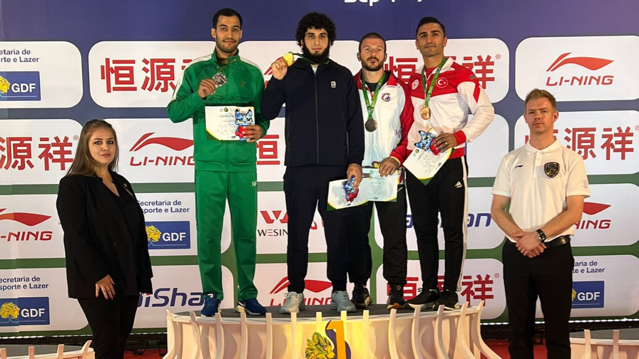 AİÇÜ’lü Sporcu Murat Erdem, Dünya Wushu Şampiyonası’nda Üçüncü Oldu