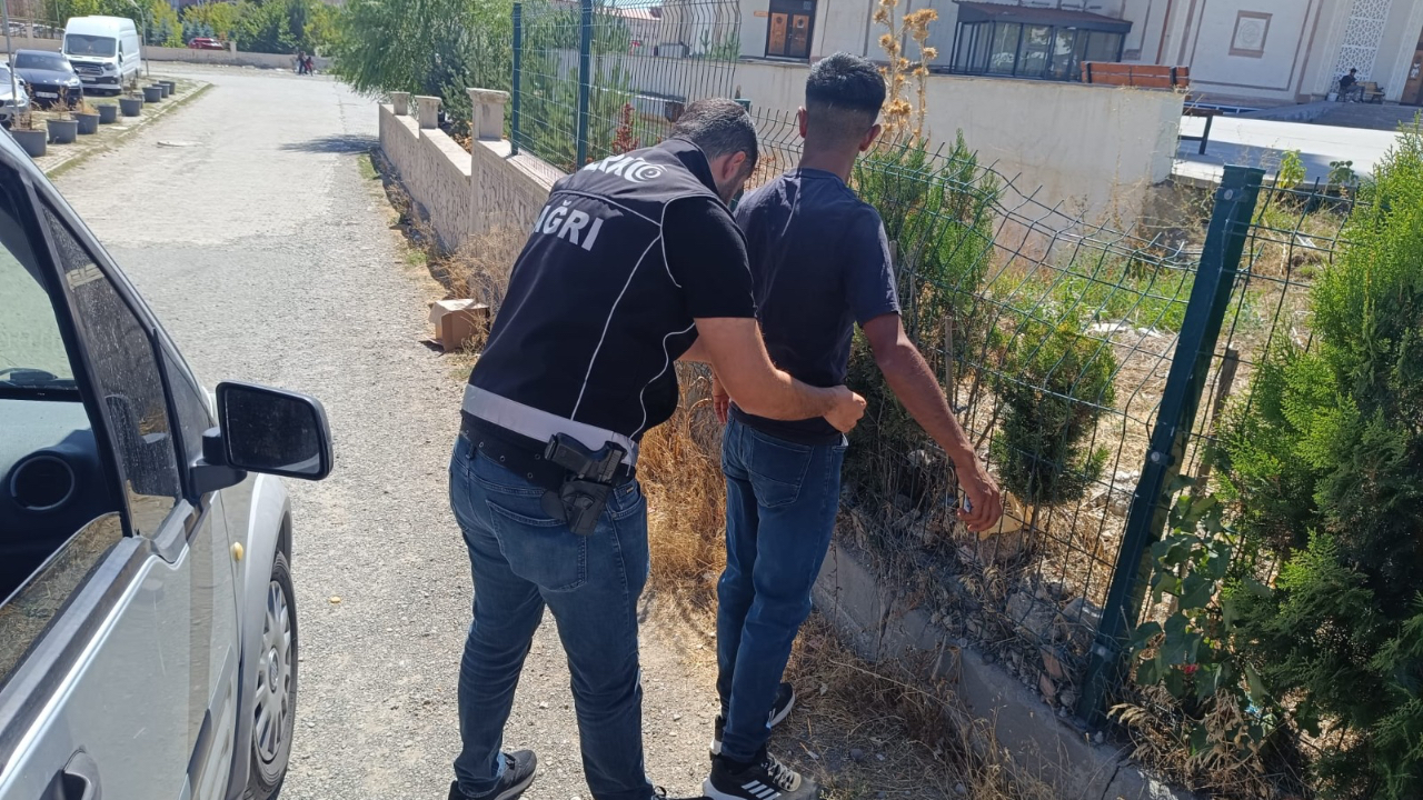 Ağrı’da Okul Çevrelerinde Güvenlik Denetimi