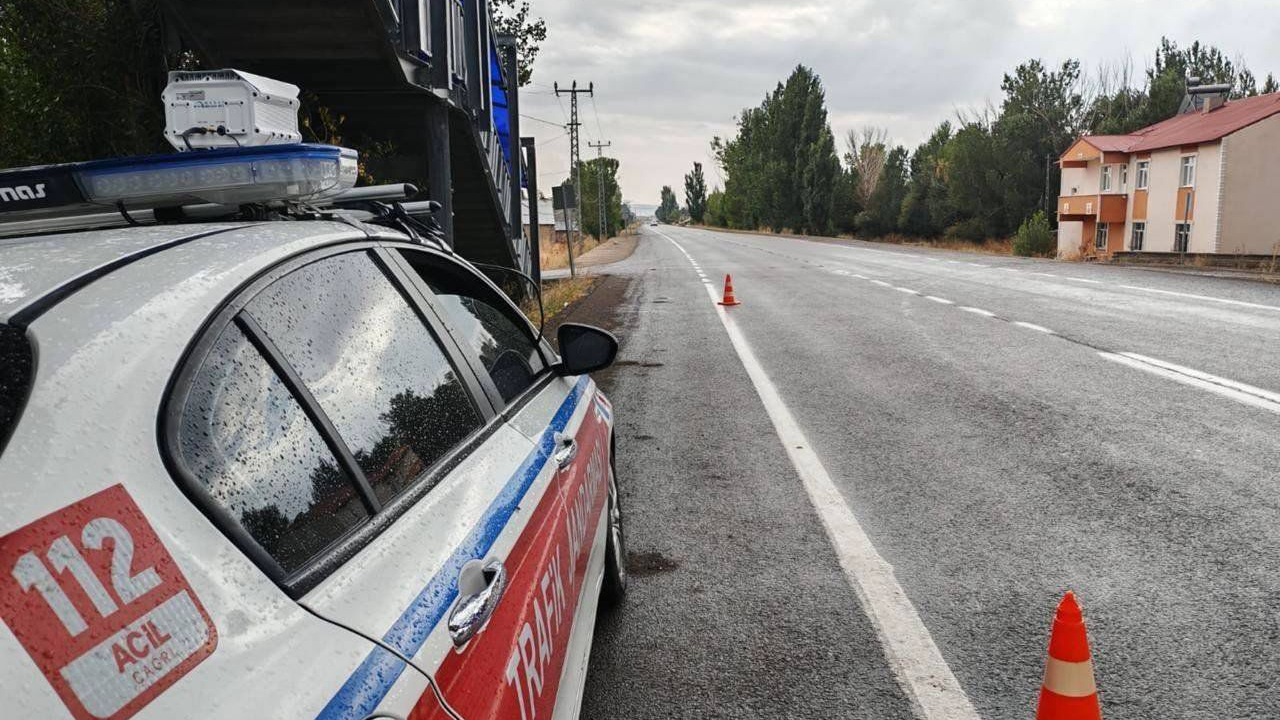 Ağrı’da Trafik Denetiminde 7 Kişi Yakalandı