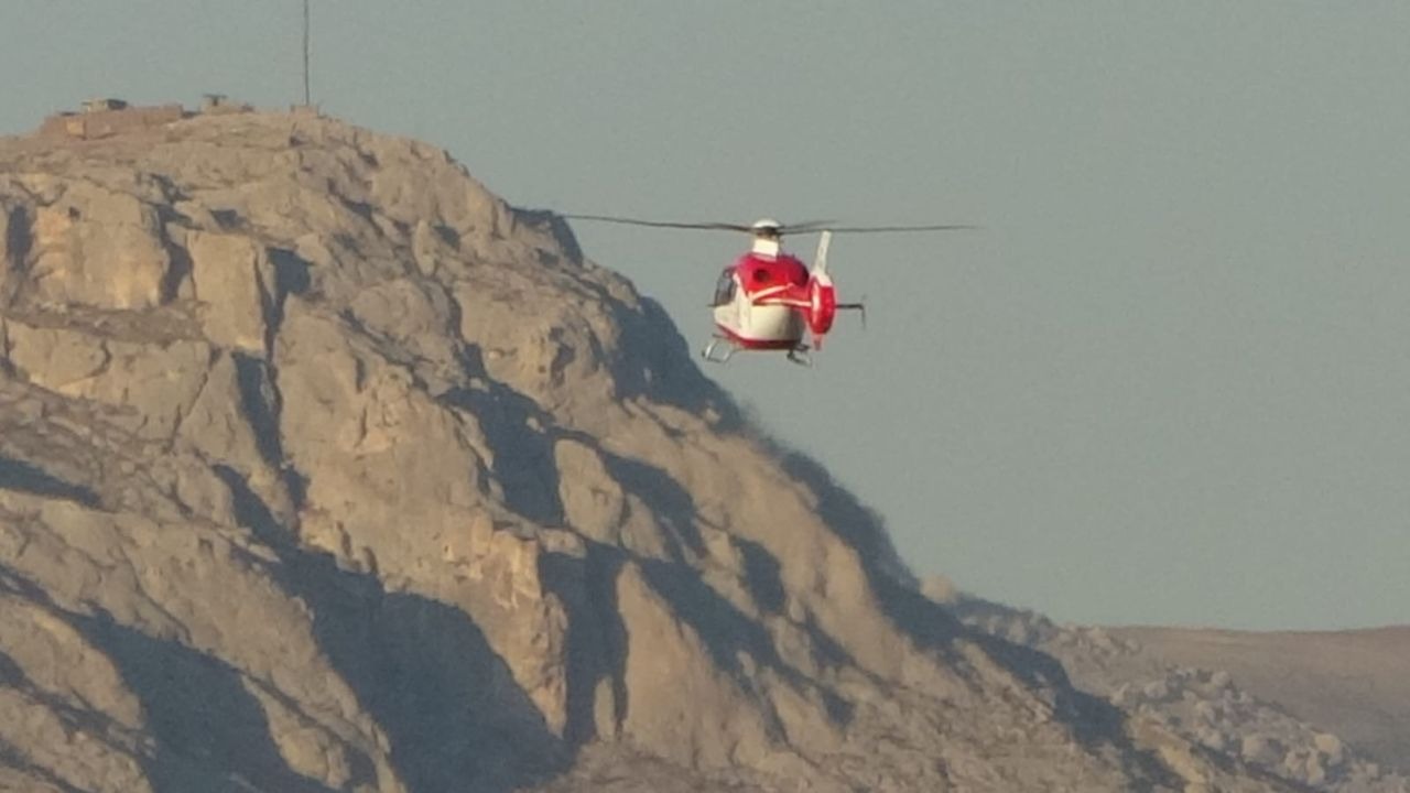 Helikopter Ambulans Yaralı Genç İçin Havalandı