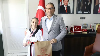 Ağrılı Sporcu Elif Işık Türkiye Şampiyonasında Bronz Madalya Kazandı
