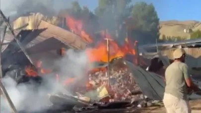 Köyde saman yangını