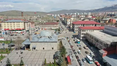 Dünya ikincisi Hafız Ali Turhan, Lala Mustafa Paşa Camii’ne atandı