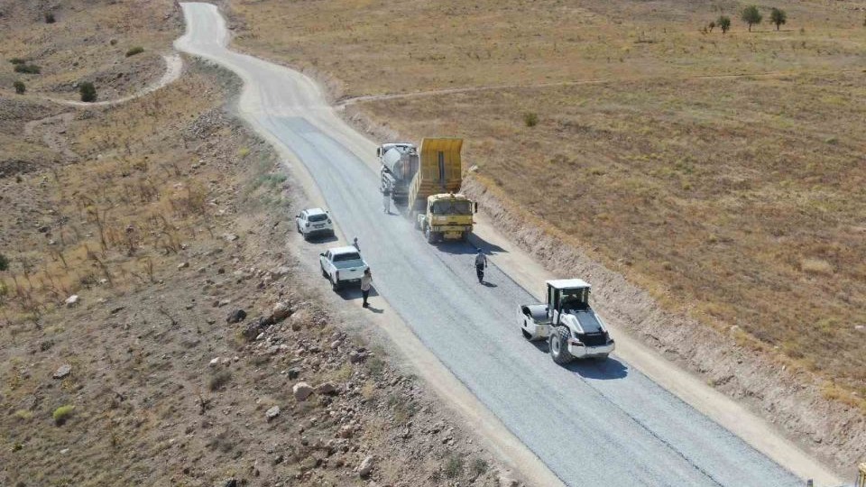 Büyükşehir’den kırsala ulaşım yatırımı