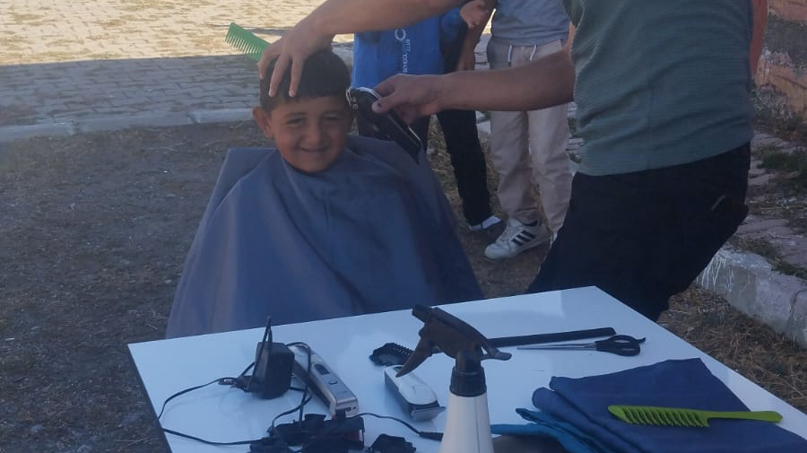 Tutak’ta öğrencilere ücretsiz kuaför hizmeti