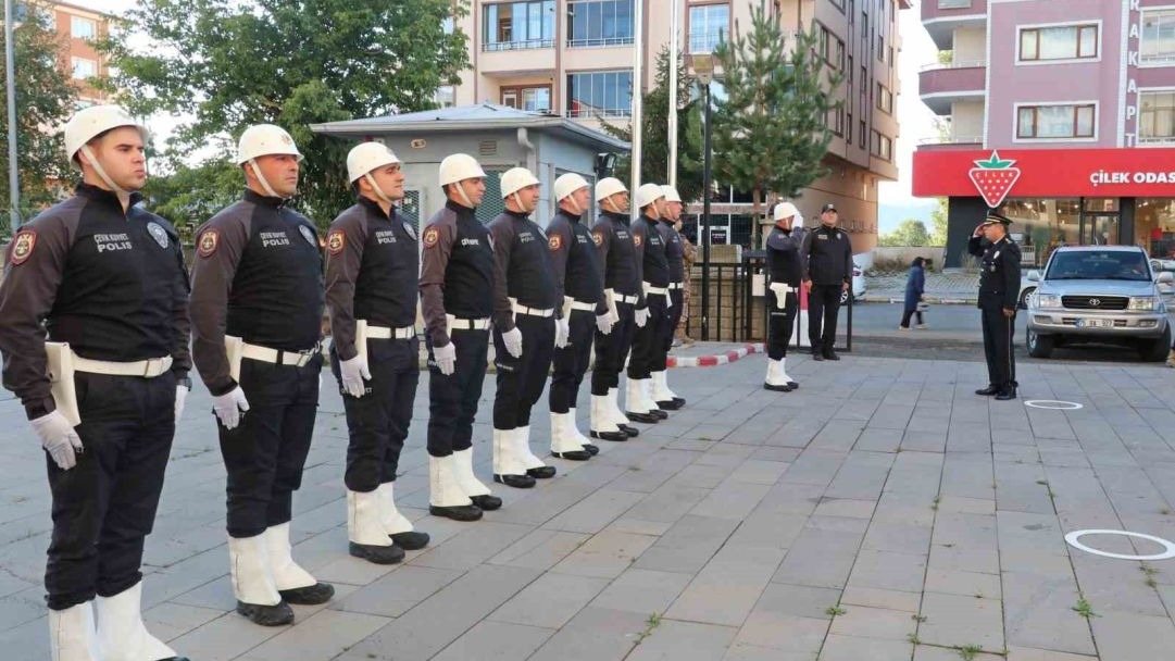 Ardahan‘ın Emniyet Müdürü Tüzün, görevine başladı