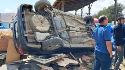 Muş’ta kontrolden çıkan otomobil hurdacıya girdi: 2 yaralı