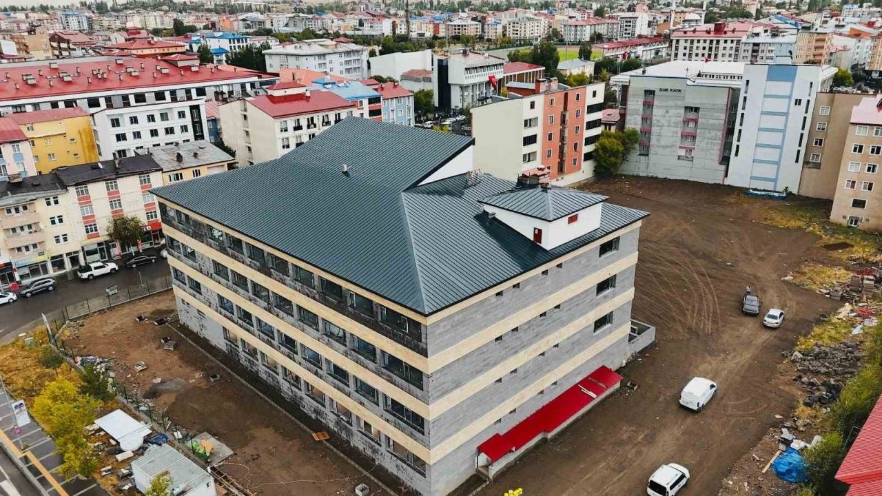 Kars’a TOBB’dan eğitim yatırımı: 24 derslikli TOBB okulu sona yaklaşıyor