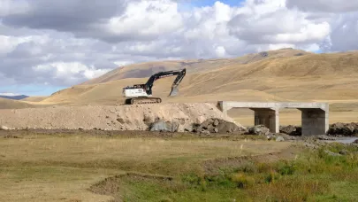 Ağrı İl Özel İdaresi’nden Kırsal Altyapıya Büyük Yatırım