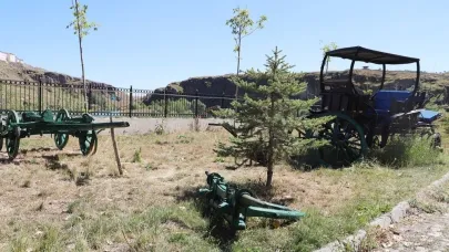Ardahan’da eski tarım araç gereçleri ve eşyalar sergileniyor