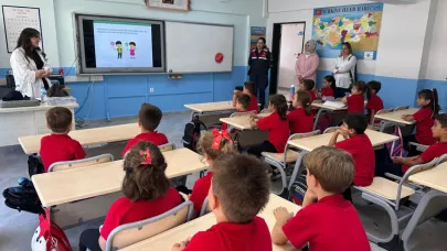 Ağrı’da Jandarma ekiplerinden öğrencilere bilgilendirme