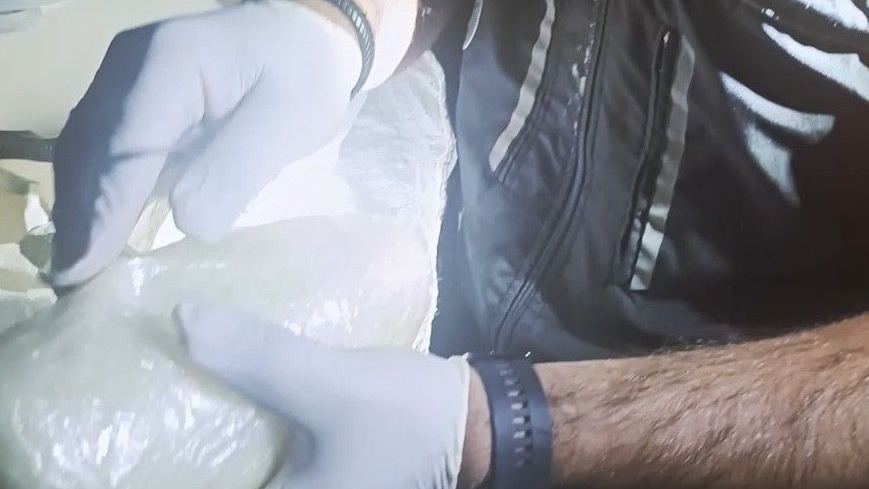 Emniyet güçleri Van’da 28 kilo 640 gram metamfetamin ele geçirdi