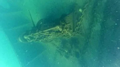 Amatör dalgıçlar, Van Gölü’nde batık Rus şilebini görüntüledi