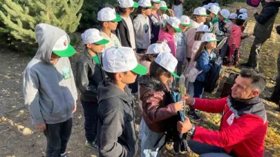 Erzurum'da minik orman muhafızları doğayla buluştu