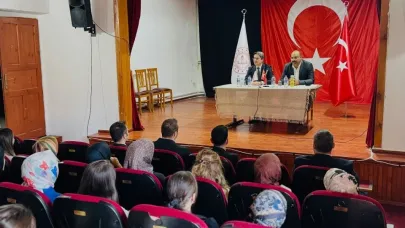 Erzincan Kemaliye’de Eğitim-Öğretim Yılı İstişare Toplantısı yapıldı