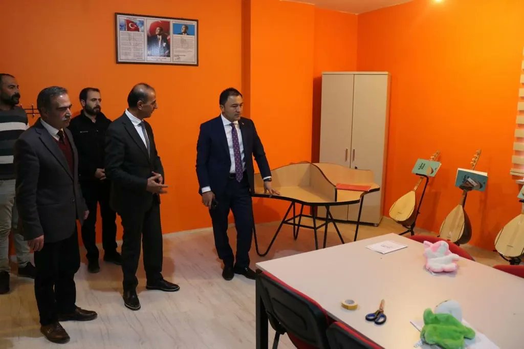 Patnos Kaymakamı Yusuf Cankatar'dan Halkeğitime ziyaret