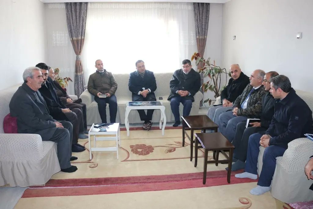 Patnos Kaymakamı Yusuf Cankatar Sarıdibek Köyünü Ziyaret Etti.
