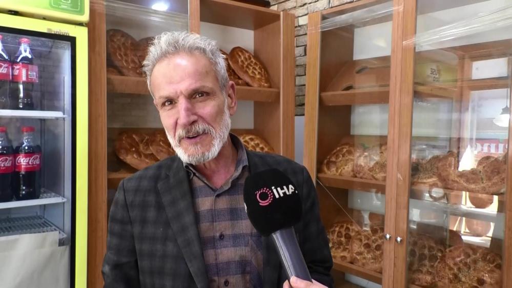 Erzurum'da Ramazan Pidesi 8 TL...