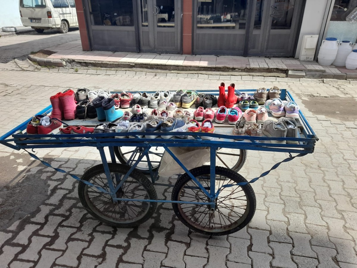 Patnos'ta ikinci el ayakkabı