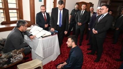 Ebubekir Efendi Dar’ul Huffaz gözdolduruyor