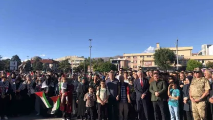 Erzincan’da, İsrail’in saldırdığı Küresel Sumud Filosu’na destek