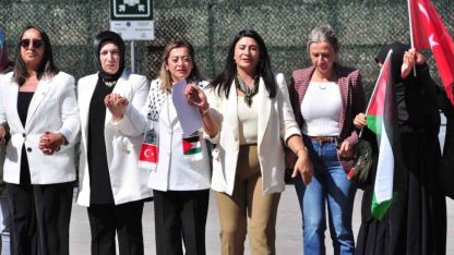 Kars’ta AK Parti Kadın Kolları’ndan "Gazze için sessiz çığlık"