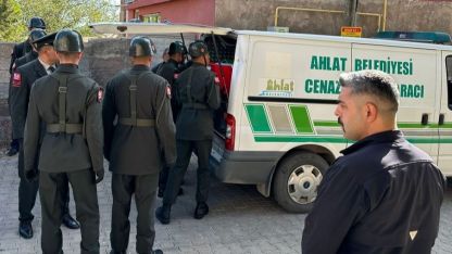 Ahlatlı 95 yaşındaki Kore Gazisi son yolculuğuna uğurlandı
