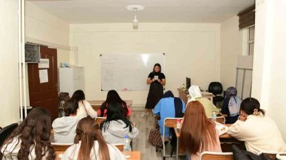 Çatak’ta ‘Destekleme ve Yetiştirme Kursları’na yoğun ilgi