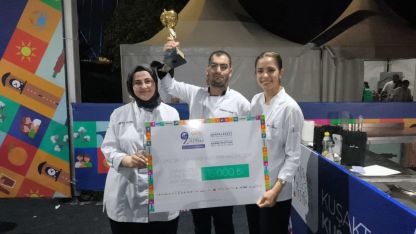 Bitlis'te üniversite öğrencileri Adana Lezzet Festivalinden üç dereceyle döndü