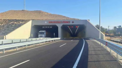 Bitlis deresindeki yol çalışmaları tamamlandı