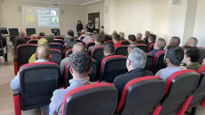 Polis Muş’ta uyuşturucu bağımlılığıyla mücadele eğitimi verildi