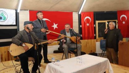 Oltulu Aşık Mevlüt İhsani anıldı