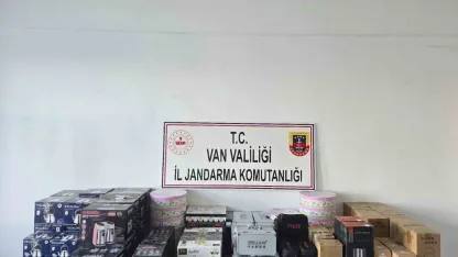 Van’da 82 parça gümrük kaçakçılığı operasyonu