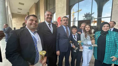 Muşlu Ortaokul öğrencisi Türkiye birincisi oldu