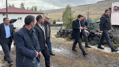 Susuz Kaymakamı Tutal, köy köy dolaşıyor