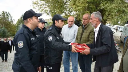 Erzincanlı polis memuru son yolculuğuna uğurlandı