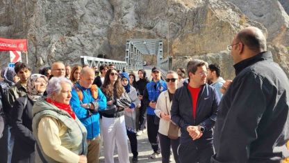 Erzincan Kemaliye’de 1. Karanlık Kanyon Taşyolu Yürüyüşü yapıldı
